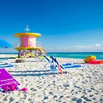 Moxy Miami South Beach